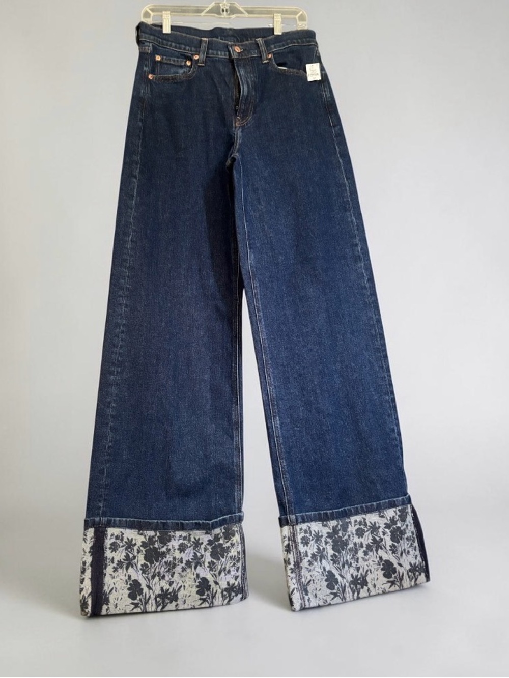 NWT GAP wide legged High waist// Cuff Jeans w floral 💐🌸🌺 print sz 8T